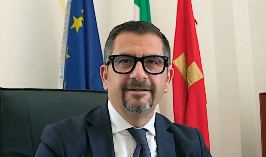 Il sindaco di Ancona Daniele Silvetti