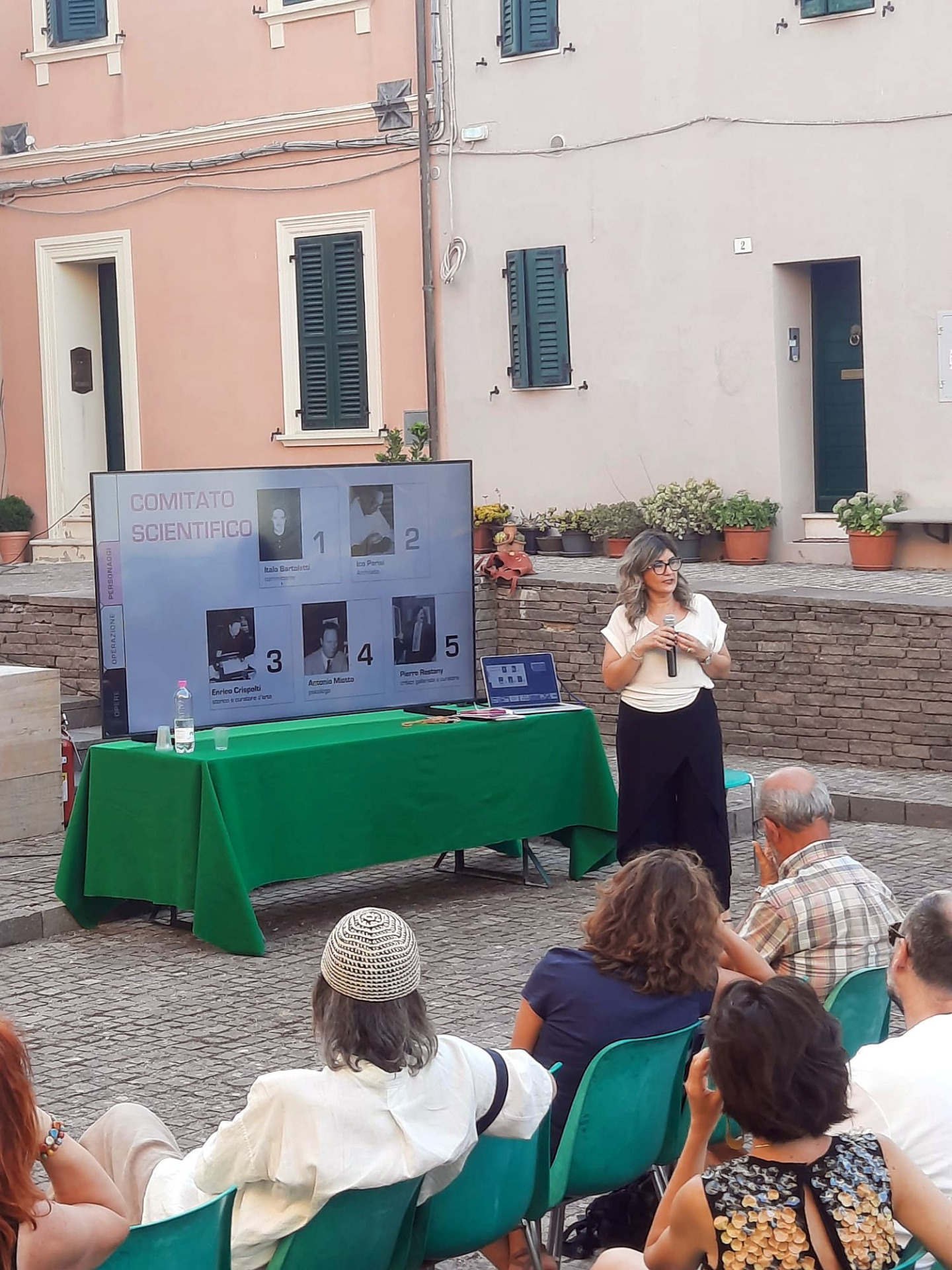 L'Arte contemporanea a portata di mano, Prof. ssa Marta Magagnini